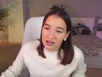 bellla_haddid — GOAL: put my hand in panties and tease pussy [599 tokens remaining] Feel free to have fun with me  #smalltits #skinny #submissive #feet #daddysgirl