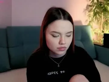best_trip — TOPLESS AND PLAY TITS [187 tokens left] #anal #lovense #teen #18 #bigass
