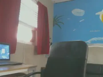 bigjaybo60 — Shower Show !!  60  Tokens !!