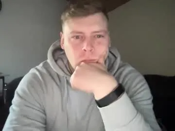 bigtwhite — Shirt off [94 tokens remaining]