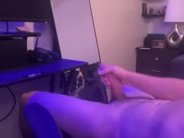 bigwhitepeniss9 — Freechat on Chaturbate