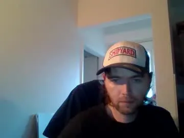 blackvswhite2022 — Freechat on Chaturbate