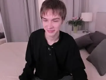 blake_ross — show feet  #18 #twink #new #german #feet [25 tokens remaining]