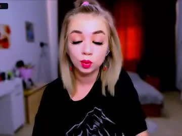 blinkofeyess — I'm saving up for the decor by October 31 (Halloween and my birthday) Thank you for your support [7874 tokens left] #longnails #hairy #18 #new #nonude