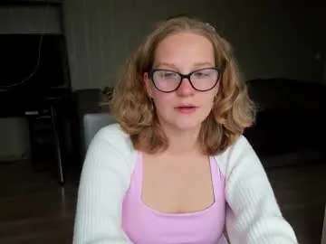 bloomi_lum — Hi my name is Lumi <3 | My goal is show my little cute panties #new #18 #shy #teen #cute [50 tokens remaining]