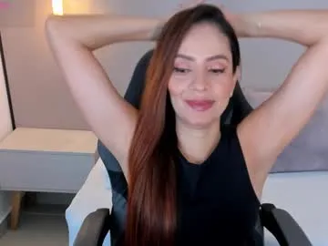 bonnie_williamss_ — Lovense: Interactive Toy that vibrates with your Tips - Multi-Goal :  FUCK MY PUSSY HARD #milf #lovense #bigass #squirt #latina