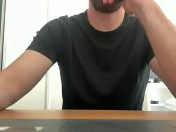 brazzoaussie — Freechat on Chaturbate