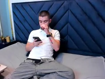 bryce_hall19 — Freechat on Chaturbate