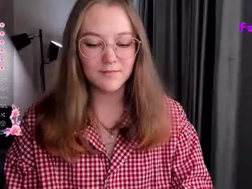 bubble_bunny — suck toy [287 tokens left] #teen #smalltits #petite #lovense #18