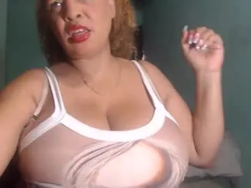 bustyamanda_ — GOAL: Sexy naughty tits [111 tokens remaining] Welcome to my room! #feet #blonde #lovense #new # deepthroat