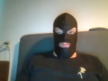 cagegag31 — Cagegag31's room Welcome and feel free to chat #submissive #chastity #fuckmachine #humiliation