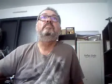 calinero — Freechat on Chaturbate