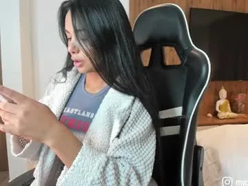 camilagomezz — threesome video on my bio/ 150-350-445 favorite patterns!