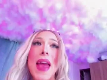 candy_mhia — welcome guys #mistresses #pantyhose #18 #bigcock #femboy