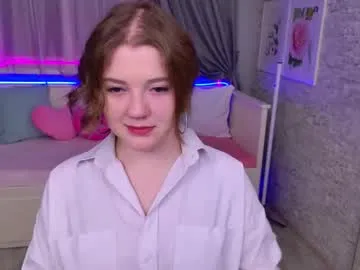 carolinasherry — Today I'm on the dark side #c2c #shy #bigboobs #lovense #nonude [0 tokens remaining]