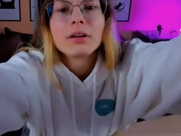 carrie_roses — GOAL: Make your queen happy [480 tokens remaining] For good mood^^ #18  #shy #cute #blonde #asmr