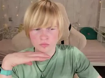 cattie__ — GOAL: Stand up and show my outfit [15 tokens remaining] Welcome to my room! #feet #blonde #nonude #shy #new
