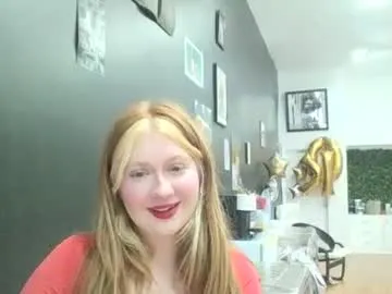 ccfox35 — suck my toes [500 tokens remaining]