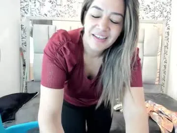 chanel__rose__ — I'M HORNY MAKE ME VIBRATE I WANT TO CUM #lovense #milf #curvy #bigboobs  #anal