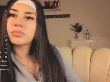chantall_valkoba — GOAL: flass ash [25 tokens remaining] Let's have a good time  #lovense #18 #boobs #fuckmachine #deepthroat