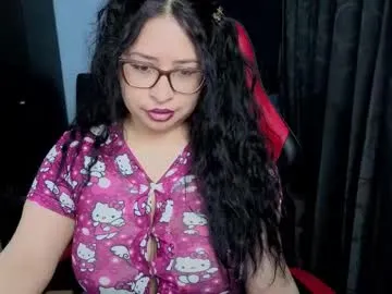 charlottee_lovee69 — Current Goal: mostrar tetas//show tits at 100 tokens -- Next Goal: mostrar coo//show pussy -- I love playing w #milf #latina #bigass #bigboobs #curvy