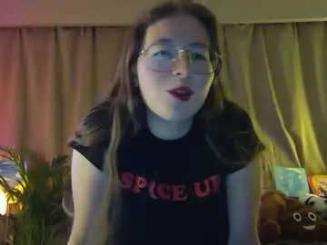cheekynightowl — Sunday Chilly Willy, Day #7 Hiiii, sis is here #new #bigboobs #curvy #young #natural [250 tokens remaining]