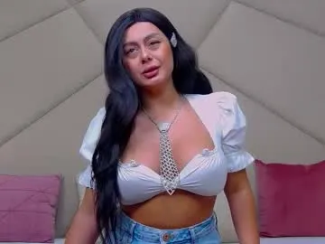 chloevee — Sweet angel with devil's desires. - Multi Goal: Pussy fingering! [800tk each Goal] #bigboobs #lovense #bigass #feet #cum #anal