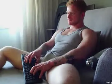chris_boy37 — muscle + water show #muscle #ginger #redhead [241 tokens left]