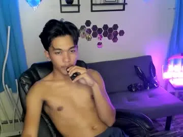 chris_hardfucker — CUMSHOT #asian #cum #muscle #bigcock #young [500 tokens remaining]