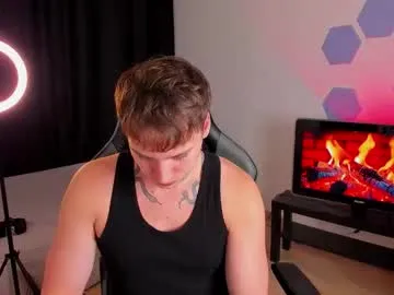 chris_tyson —   cum show  #bigcock #muscle #young #bigballs #feet [401 tokens remaining]