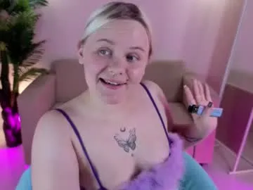 christy_foxy — flash boobs #blonde #bbw #curvy #bigtits #bigass [0 tokens remaining]