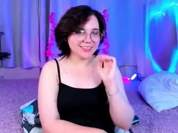 cinemagirl — hi Lili [26 tokens left] #shy #teen #18 #daddy #natural
