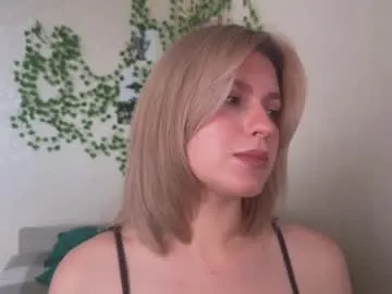 citruska — Welcome to my room! - Goal: view between legs [43 tokens left] #lovense #new #bigass #blonde #tease