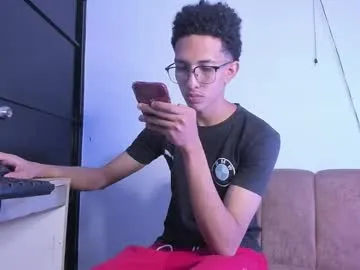 cj_davis1 — Big cum #cum #skinny #bigcock #bbc #latino [443 tokens remaining]