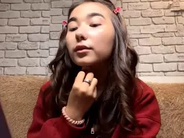 claribelatienza — GOAL:  On a good day ^^    Hello! My name is Yuna! I am just starting a streamer and will be grateful for your advice and support! #new #shy #cute #18 #asian  [25 tokens remaining]