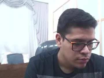 connor_kenway67 — Show Cum!! #bigass  #chubby #new #young #cum #bigcock [337 tokens remaining]