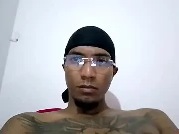 crackfamily381 — Freechat on Chaturbate