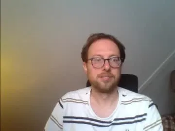 creloxp — play for you #natural #hairy #german guy with #glasses and a #beard [300 tokens remaining]