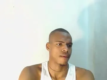 criss_zuri — GOAL: one finger ass [68 tokens remaining] Welcome to my room! #ebony #young #gay #bigcock #bbc