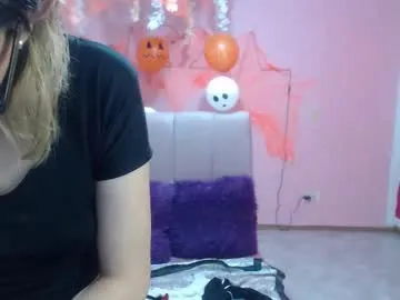 cristal_hills_19 — welcome to my room hope we'll have lots of fun #newmodel #skinny #latina #18to25 #cum