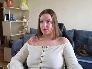cute_junk — Boobs in oil (PVT is open!) [188 tokens left] #bigboobs #shy #fuckmachine #new #teen