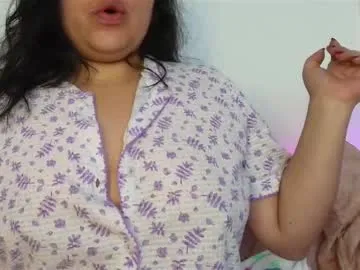 cutejess45 — welcome guys    #hairypussy #blowjob #natural #saliva #curvy #saliva #  #fill my tits with oilblowjob #daddy #lush #natural # [118 tokens left]