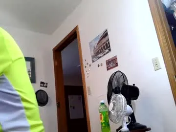daddy_mack_treats_you — Freechat on Chaturbate