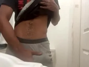 daddylongyk — Daddy room come play with me