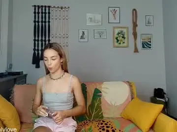 daddyonlyloveme — GOAL: sweet kiss for you [15 tokens remaining] Hey guys, I am Zoe, glad to see you in my hugs  #new #18 #shy #teen #skinny