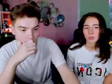 daisy_baby_ — GOAL: spank ass HARD 5 times [253 tokens remaining] meow let's go play. #smalltits #couple #love #teen #hot