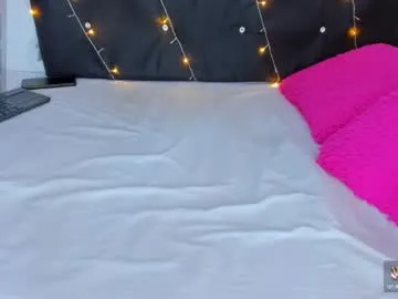 dana_moore_ — show ass  [10 tokens left] #anal  #latina  #trans #cum  #bigass