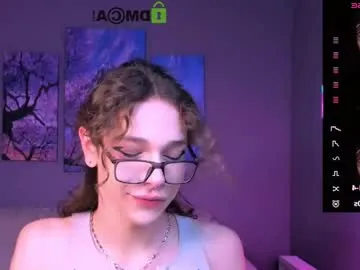 dann_foxy — GOAL: take off your panties [828 tokens remaining] Welcome to my room! #skinny #18 #femboy #teen #anal