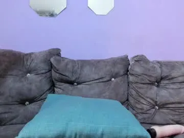 danna_00 —  Don't imagine what I can do e and look at it  #squirt #bigclit #anal #latina #naughty