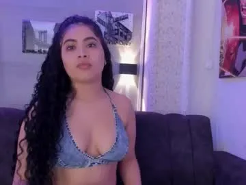 dara_queen7 — Welcome to my room! show dance  #twerk #findom #new #18 #curvy [96 tokens remaining]